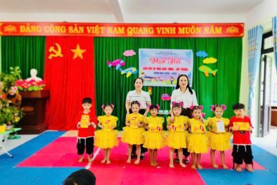 HỘI THI ” GIÁO DỤC AN TOÀN GIAO THÔNG CẤP TRƯỜNG” CHO CÁC BÉ TRƯỜNG MẦM NON BÌNH MINH